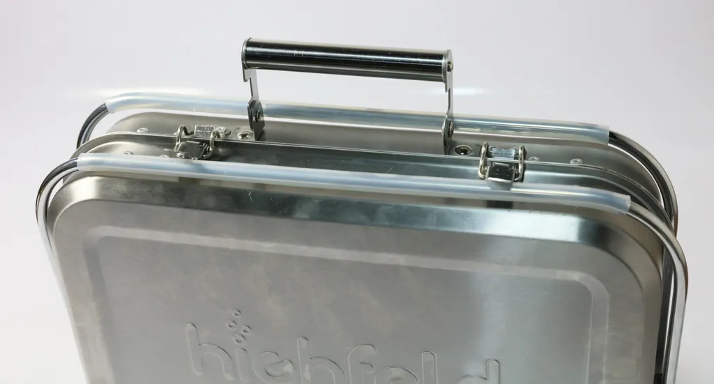 Highfeld® Holzkohlegrill Tragbarer Koffergrill Klappgrill Tischgrill Picknickgrill 10 Highfeld® Holzkohlegrill Tragbarer Koffergrill Klappgrill Tischgrill Picknickgrill – Bild 8