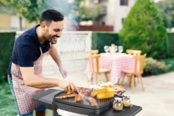 MEDION Elektrogrill (Standgrill, Tischgrill, Grillwagen, Für Balkon Garten Camping, Mit Deckel, 2 Seitentische, 2000 Watt, Antihaftbeschichtung, Rollen, Fettauffangschale, MD10864) 11 MEDION Elektrogrill (Standgrill, Tischgrill, Grillwagen, Für Balkon Garten Camping, Mit Deckel, 2 Seitentische, 2000 Watt, Antihaftbeschichtung, Rollen, Fettauffangschale, MD10864) -Tepro Verkäufe 2024 3ca2846e093a184bf6d0cb5f0cfab301