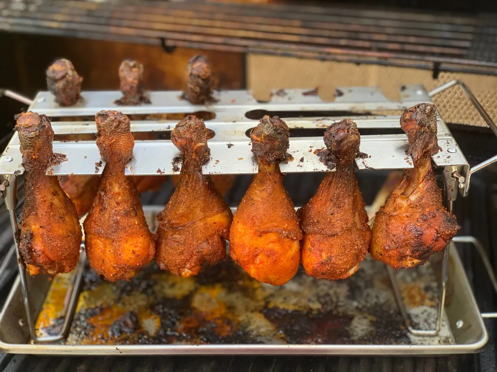 Mustang Chicken Wings Grill Ständer | Chicken Rack | Hähnchengriller | Edelstahl | Aroma Schale | Für 12 Wings | 3 Mustang Chicken Wings Grill Ständer | Chicken Rack | Hähnchengriller | Edelstahl | Aroma Schale | Für 12 Wings |