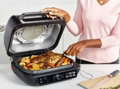 Ninja AG651EU Foodi MAX PRO Grill & Heißluftfritteuse, 7 Zubereitungsfunktionen, 2 Grillplatten, 3,8 L - Silber/Schwarz 22 Ninja AG651EU Foodi MAX PRO Grill & Heißluftfritteuse, 7 Zubereitungsfunktionen, 2 Grillplatten, 3,8 L - Silber/Schwarz -Tepro Verkäufe 2024 64f836ff7644a1900efce3bf87e8f2aa