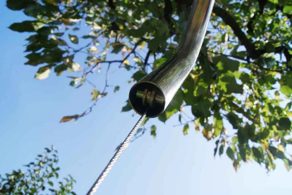 Edelstahl Grillgalgen Mit Kurbel + Seil (Höhe 180 Cm) + Ø 70 Cm Edelstahl Grillrost / Nur 10mm Lichter Stababstand 8 Edelstahl Grillgalgen Mit Kurbel + Seil (Höhe 180 Cm) + Ø 70 Cm Edelstahl Grillrost / Nur 10mm Lichter Stababstand – Bild 6