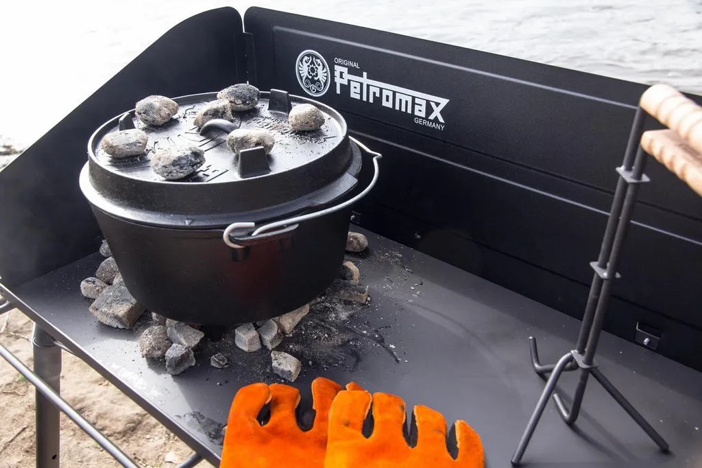 Petromax Feuertopf Dutch Oven Tisch Fe90 9 Petromax Feuertopf Dutch Oven Tisch Fe90 – Bild 7