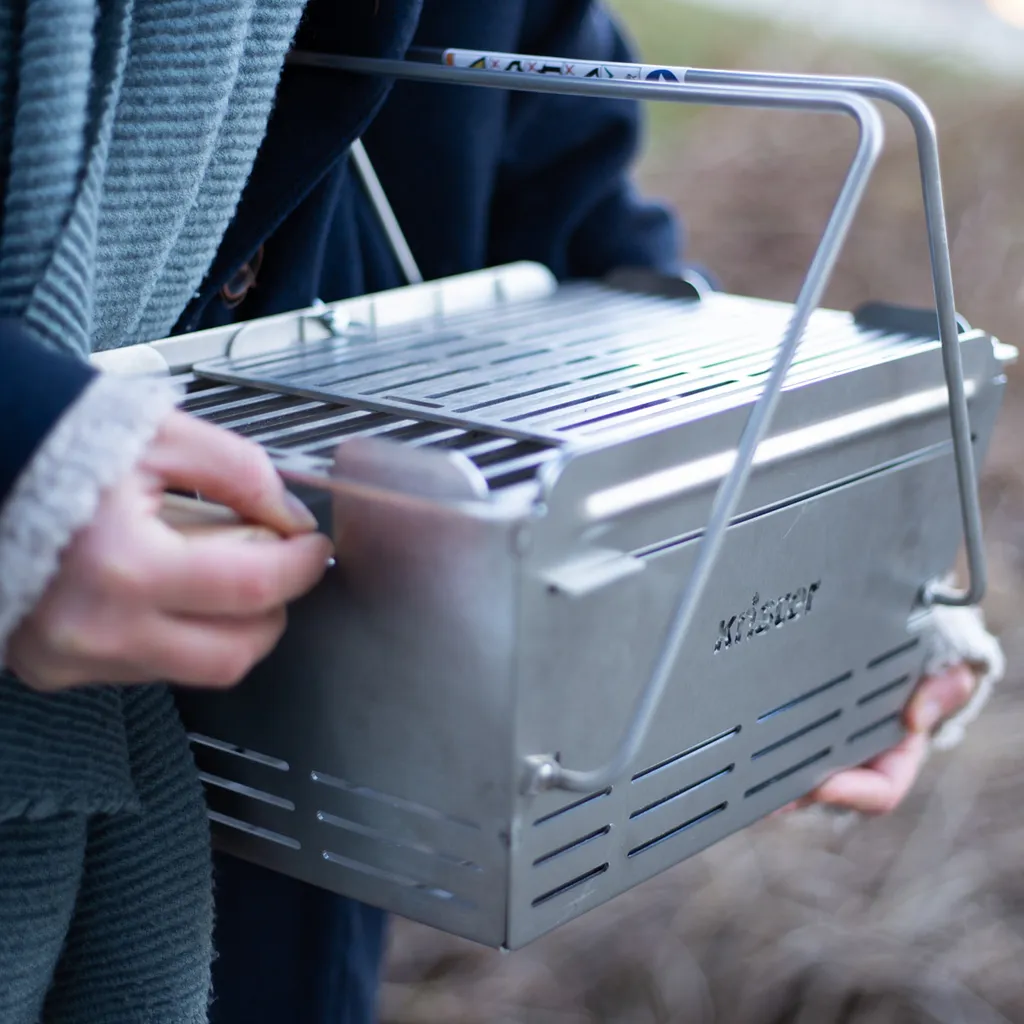 KNISTER Grill PREMIUM - Mobiler Holzkohlegrill Aus Edelstahl - GERMANY - 28-49x20cm 14 KNISTER Grill PREMIUM - Mobiler Holzkohlegrill Aus Edelstahl - GERMANY - 28-49x20cm – Bild 12